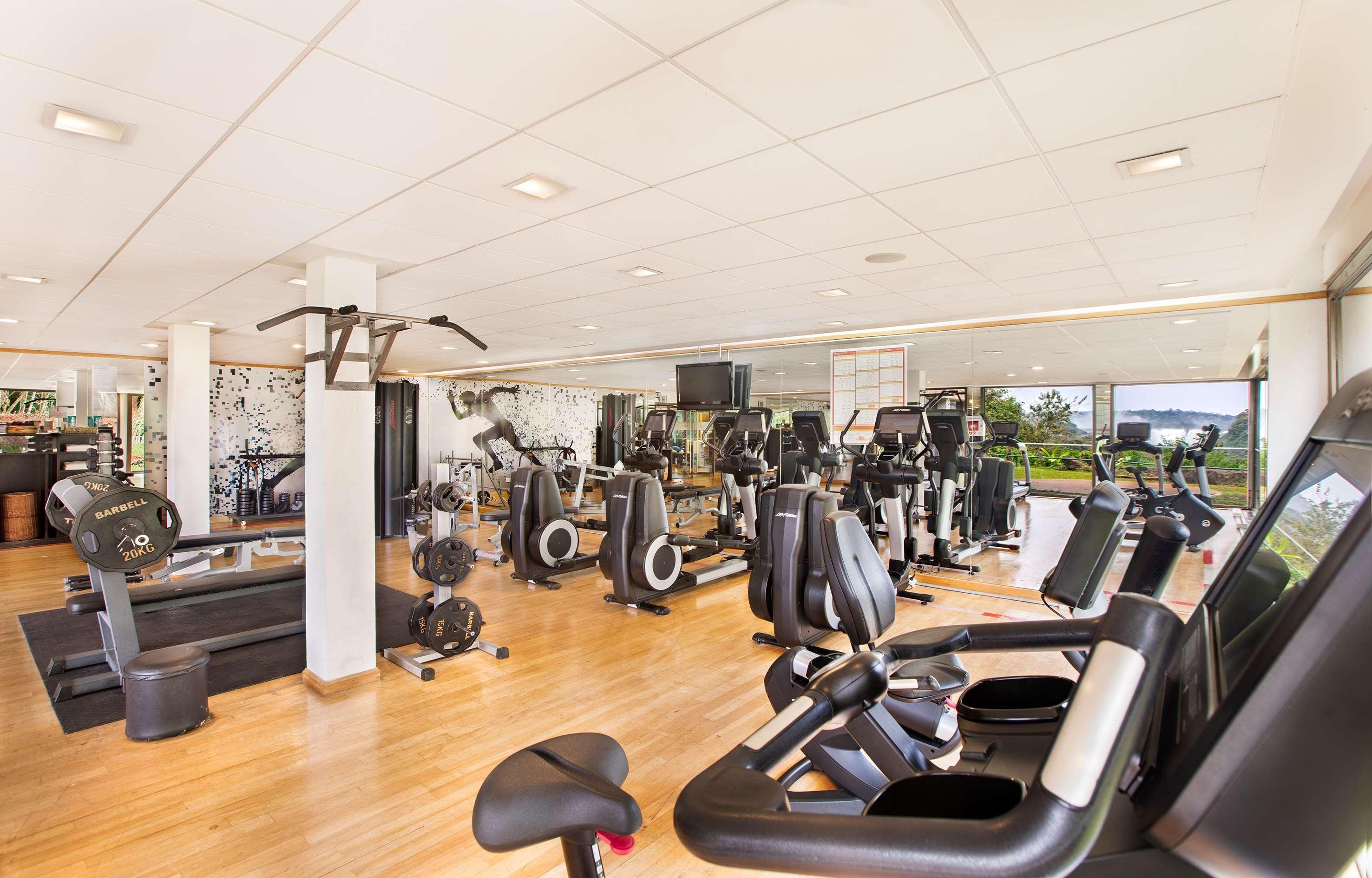 Gran Meliá Iguazú Hotel Puerto Iguazu Bagian luar foto The gym at the hotel